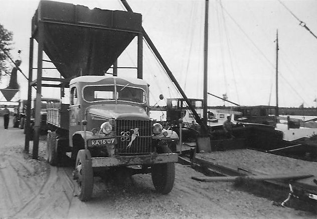 GMC van firma Tiemissen